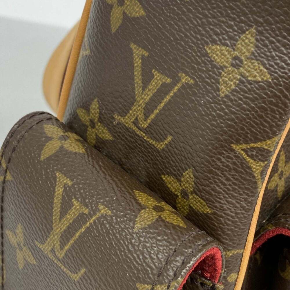 LOUIS VUITTON Brown Monogram Tote Bag - Picture 8 of 12